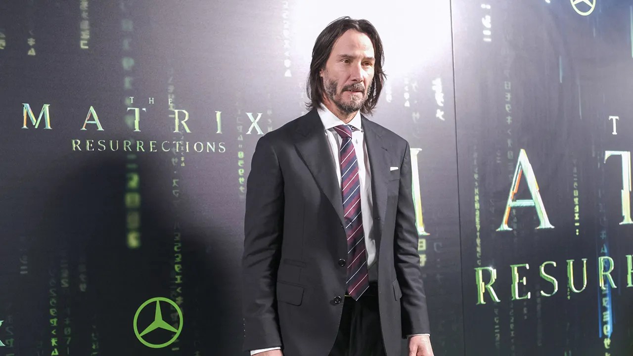 Co-producer of Matrix Resurrections Has Sued Warner Bros. Over Box Office Issues