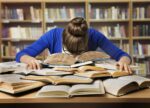 How to Avoid Being Distracted While Taking Government Exams?