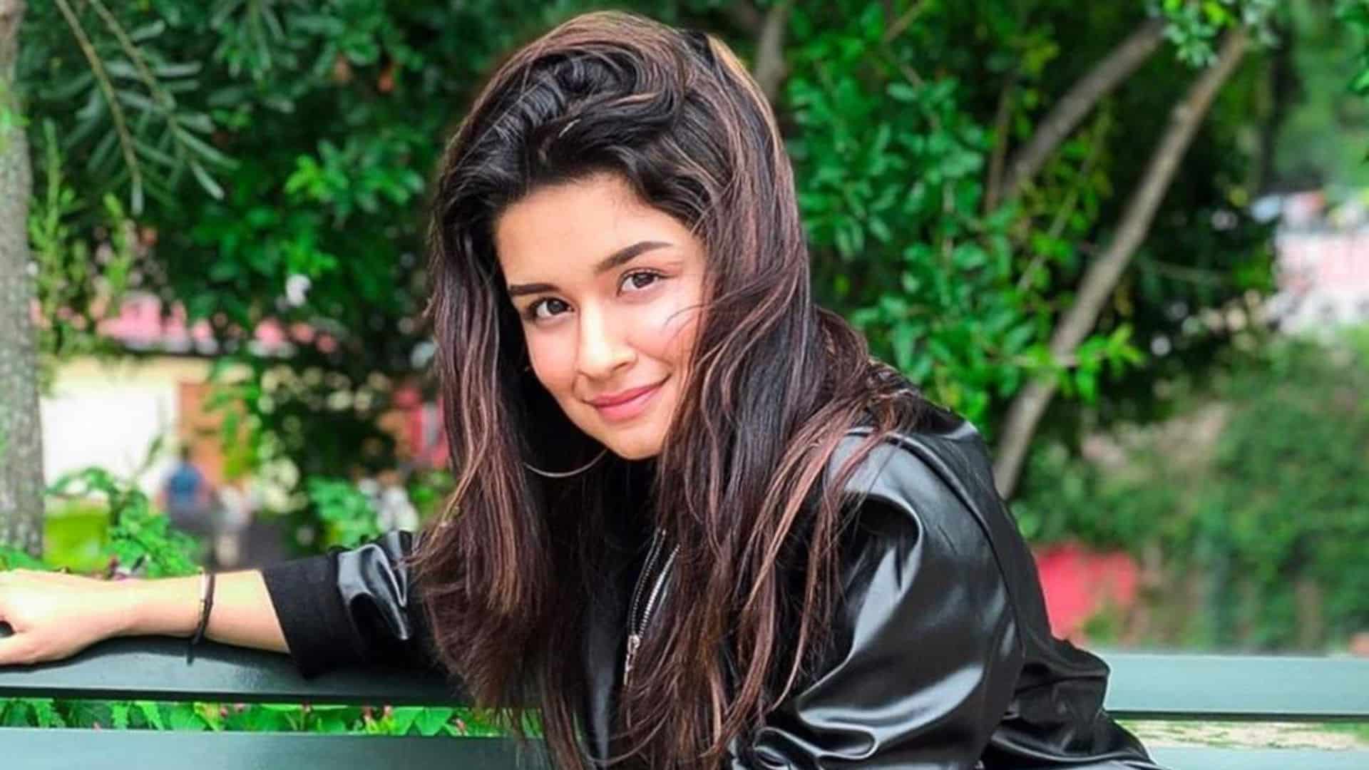 Avneet Kaur Bio: How Pretty is This Actress