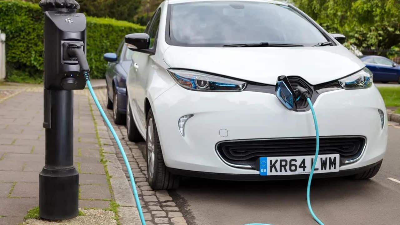 What is An Electric Car? Advantages and Disadvantages of EV