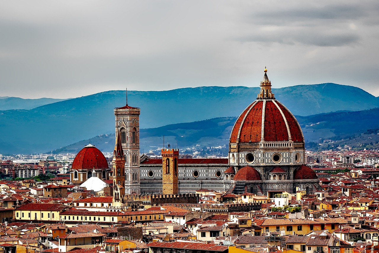 Iconic Landmarks to Marvel at During Your Florence Tour