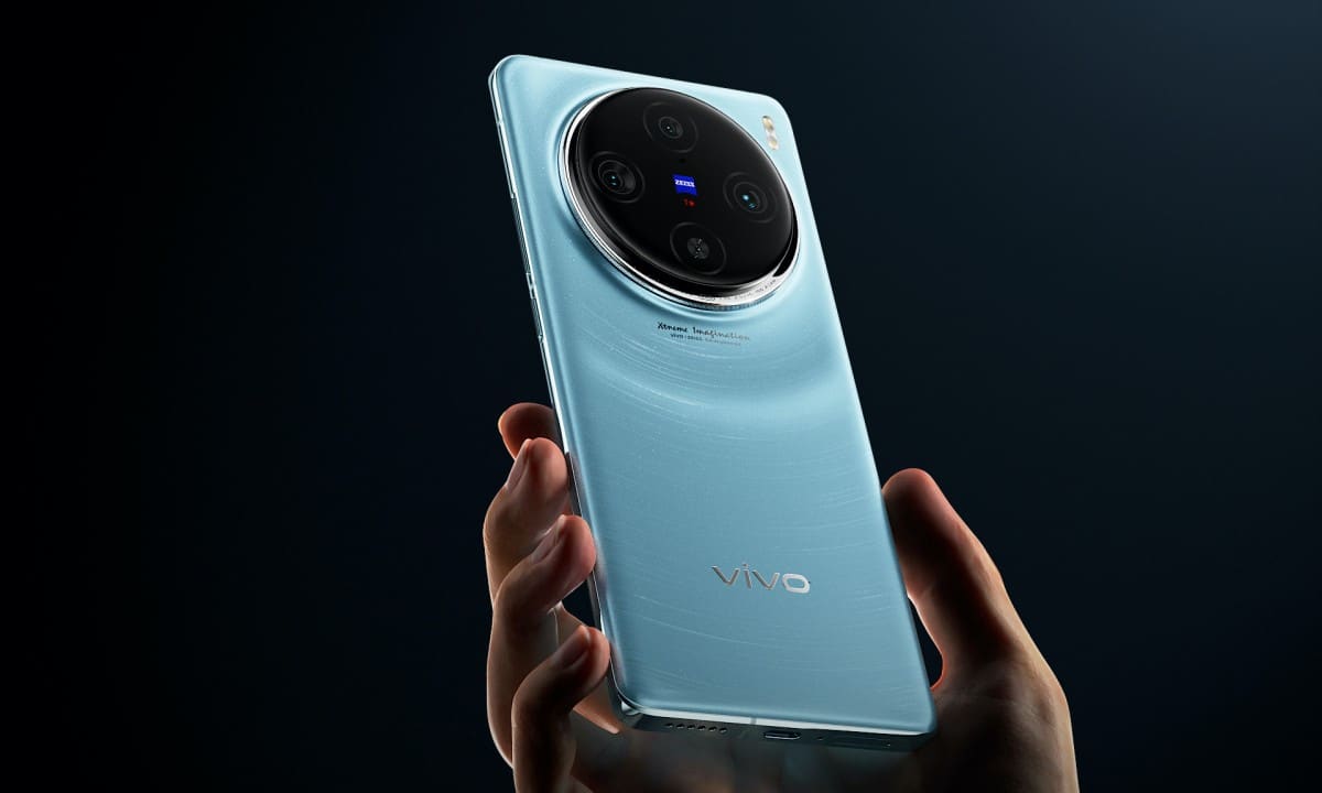 Vivo Launched X100 Series Flagship Smartphones, Tech Geeks Praises for DSLR-like-Camera-Quality