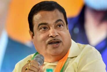 Union Minister Nitin Gadkari Issues Legal Notice To Mallikarjun Kharge And Jairam Ramesh.