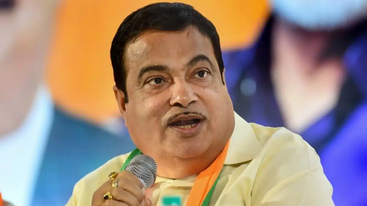 Union Minister Nitin Gadkari Issues Legal Notice To Mallikarjun Kharge And Jairam Ramesh.