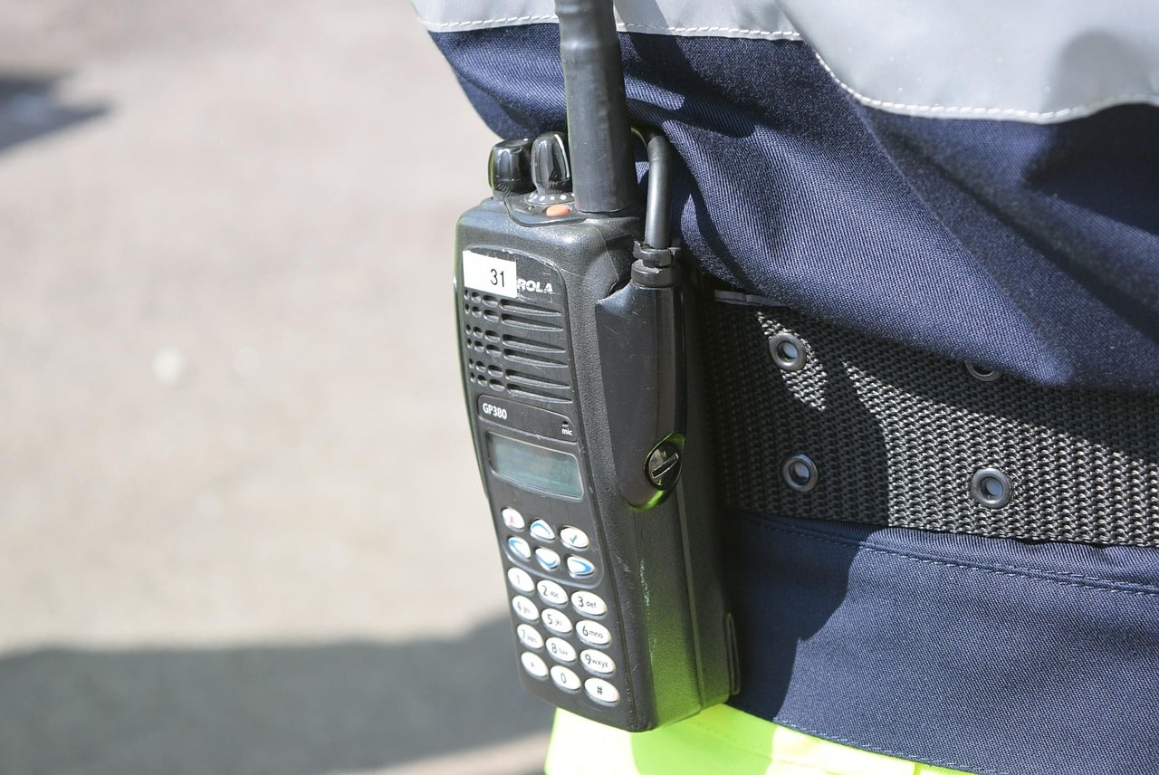 How Walkie-Talkies Enhance Safety and Connectivity in Remote Areas​
