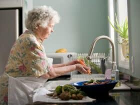 Saving Insurance Plans with Short-Term Commitment for Older Women