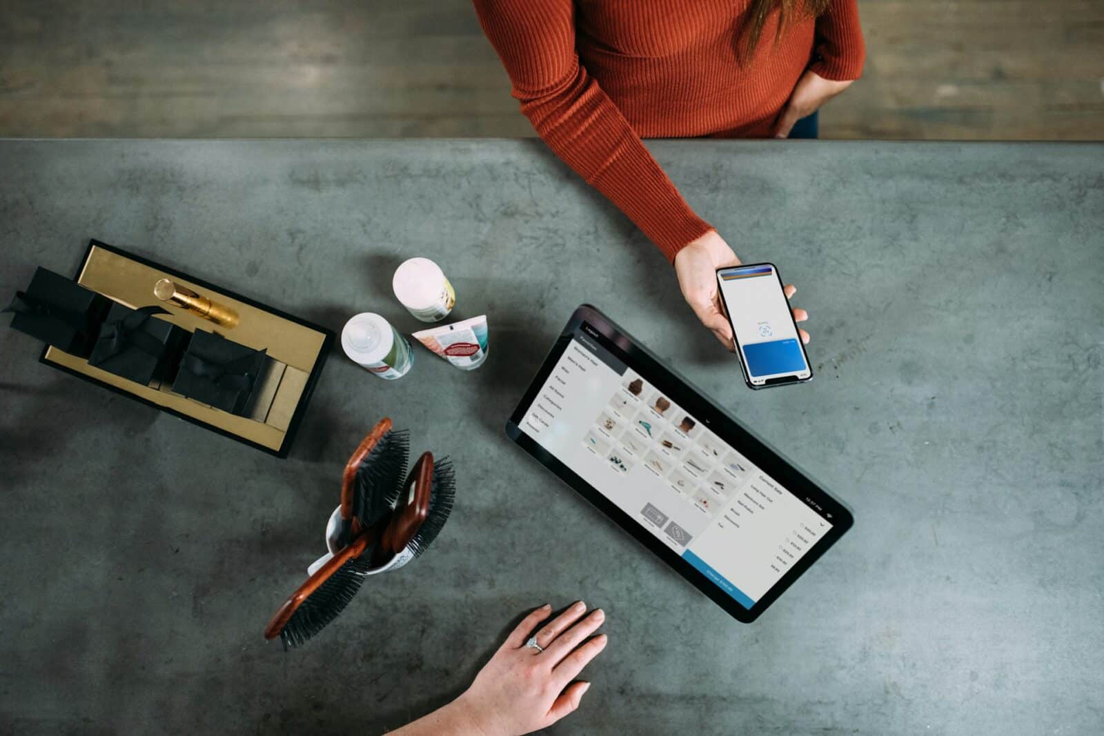 How Can a Payment Gateway Increase Customer Trust in D2C Brands?