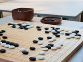 The Benefits of Teaching Children Traditional Board Games