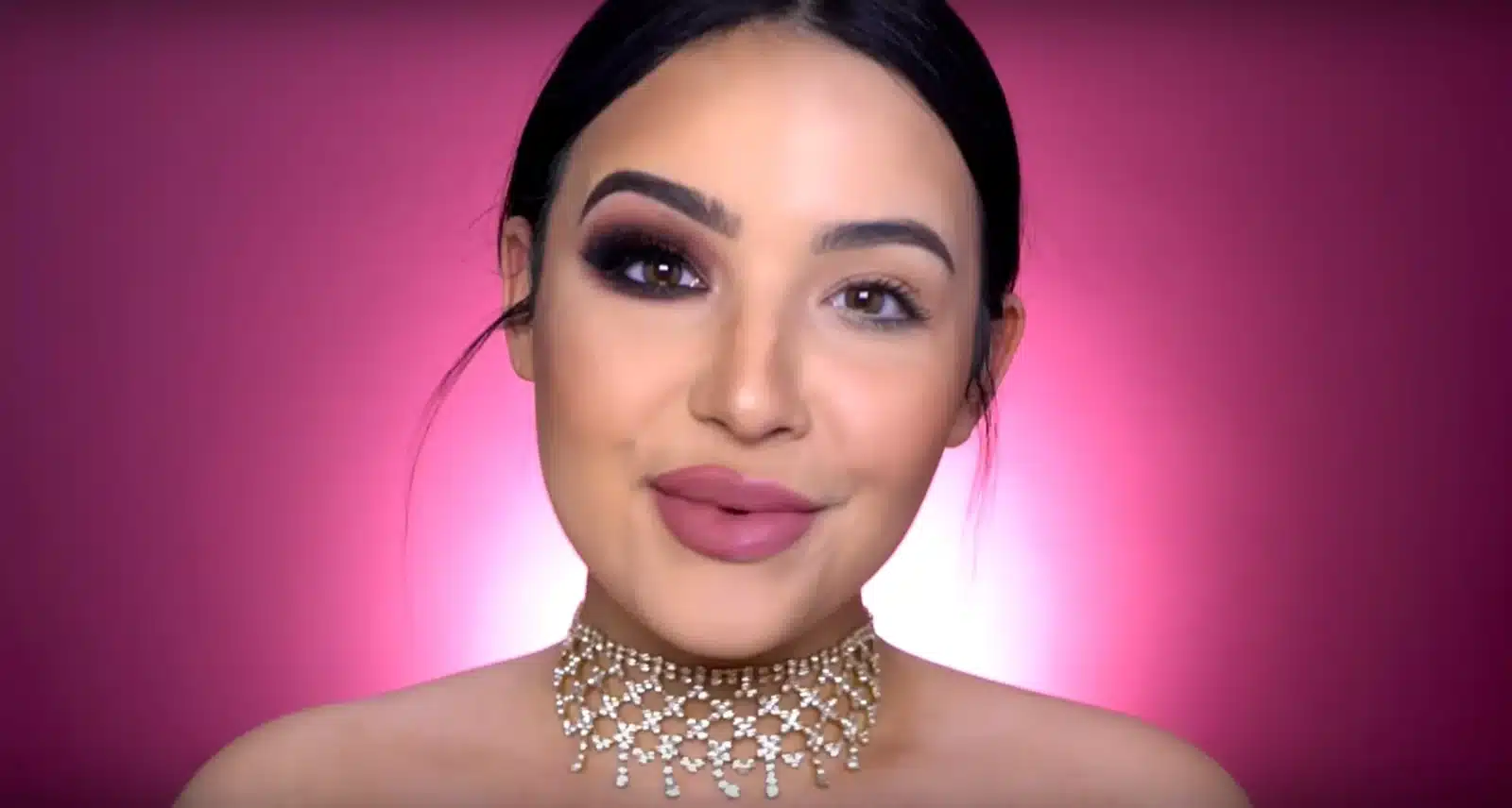 How to Grow Successful Makeup Tutorials on Instagram