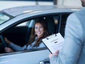 Renewing Your Car Insurance On Time: Why it is Important and How it is Beneficial?