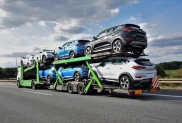 What Are Auto Transport Services & How to Choose Experts in Minneapolis